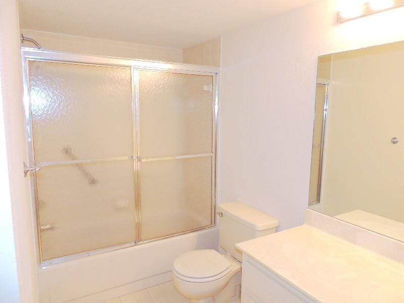 Sunrise Lakes - Residential