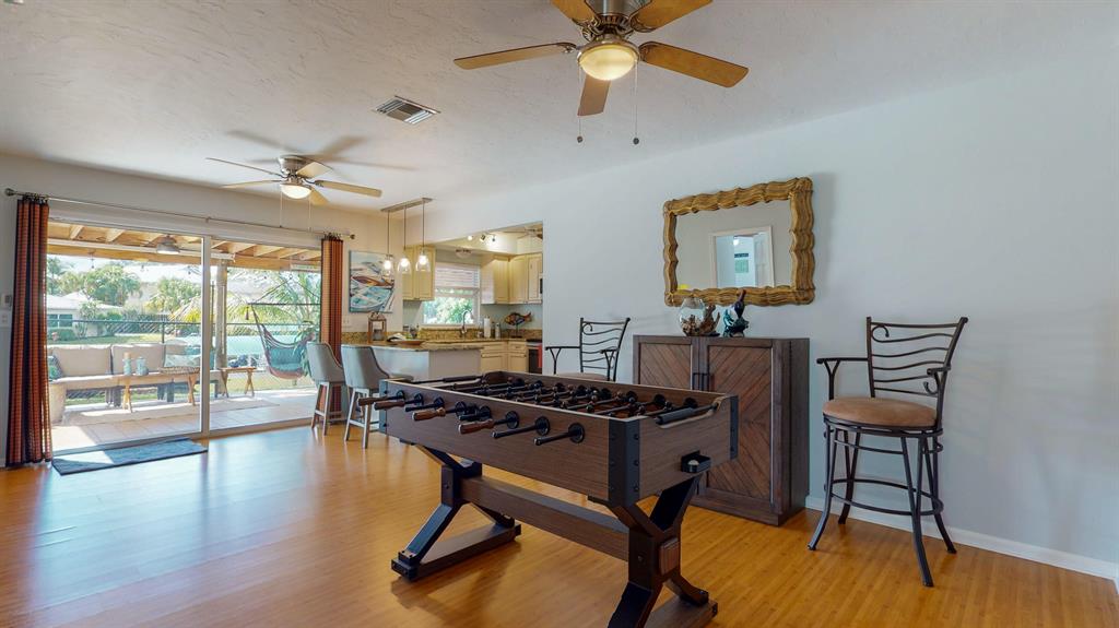 RUSTIC HILLS - Residential