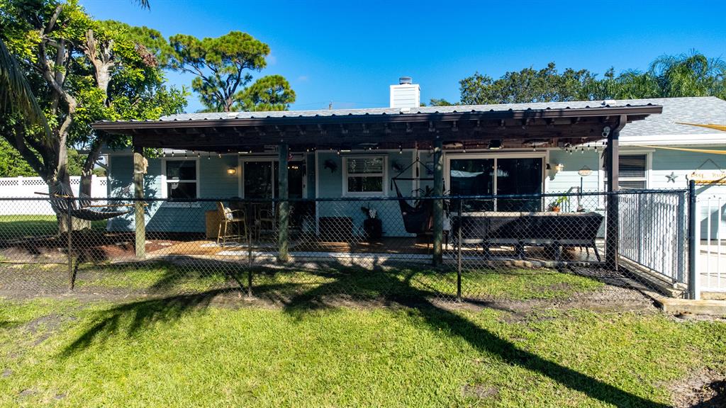 RUSTIC HILLS - Residential