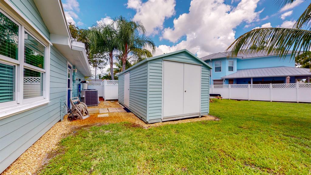 RUSTIC HILLS - Residential