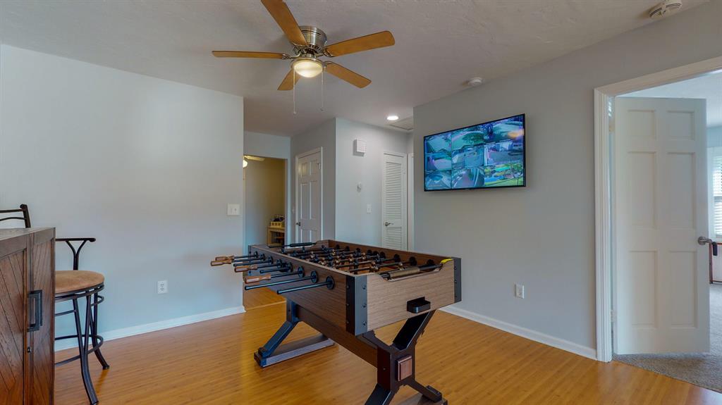 RUSTIC HILLS - Residential