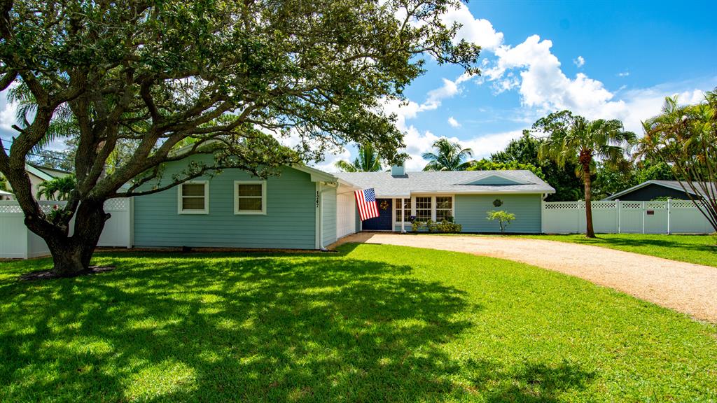 RUSTIC HILLS - Residential