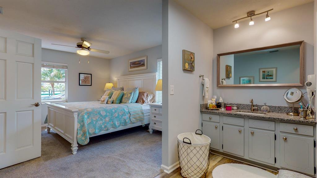 RUSTIC HILLS - Residential