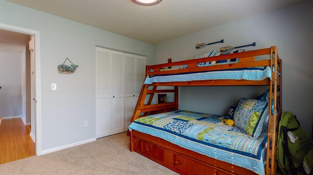 RUSTIC HILLS - Residential