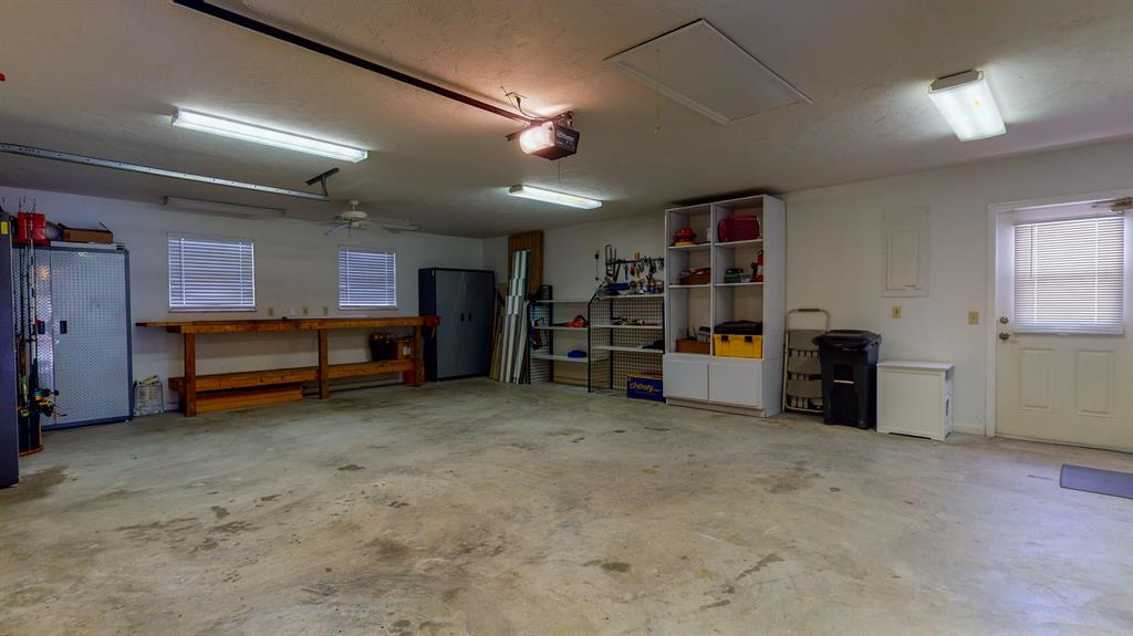 RUSTIC HILLS - Residential