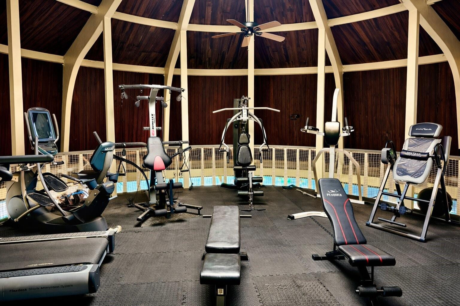 Cross Fox Condo Building C - Residential Lease