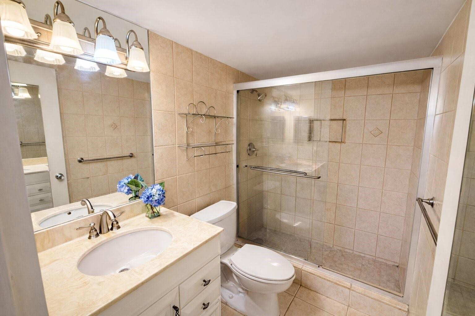 Cross Fox Condo Building C - Residential Lease