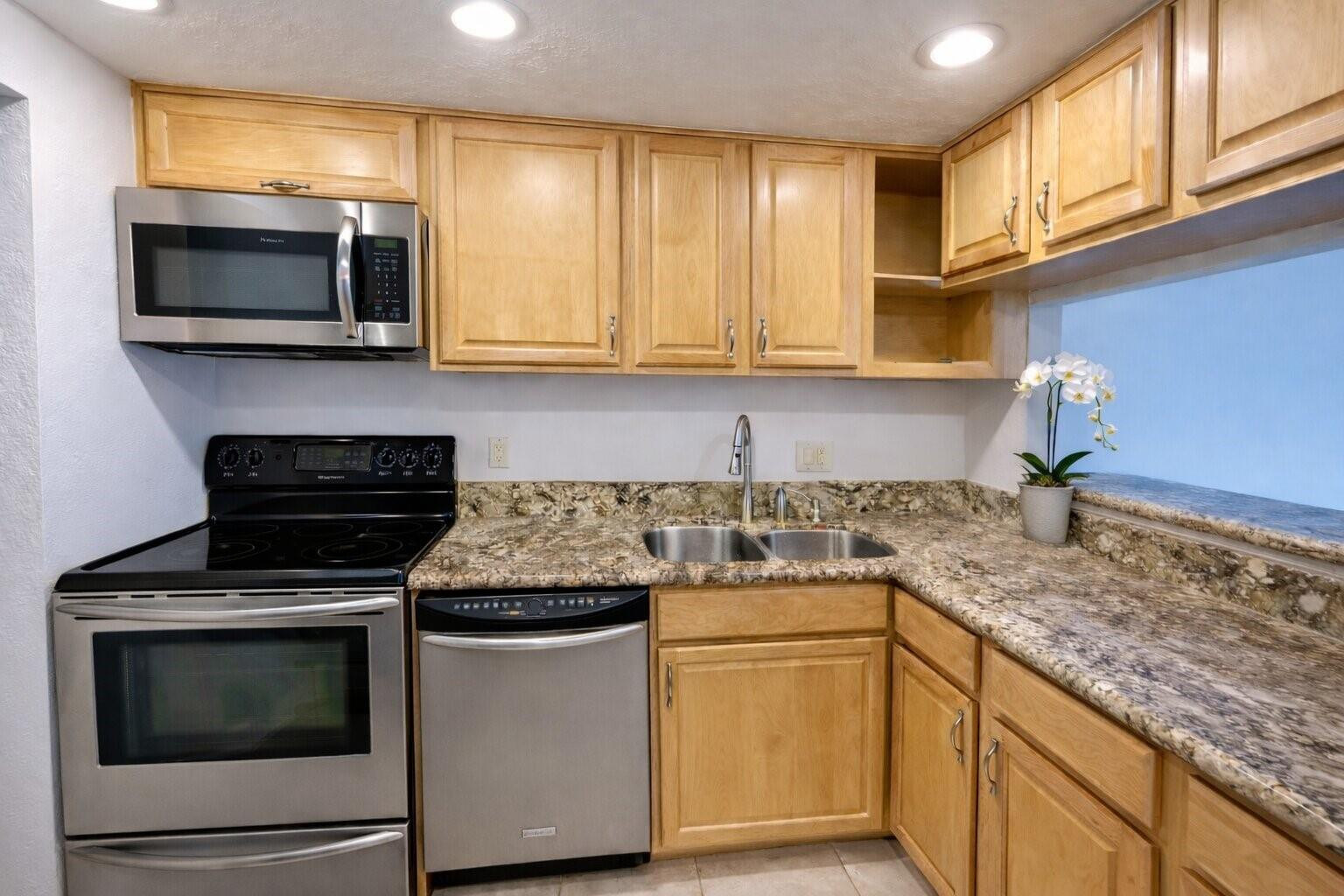 Cross Fox Condo Building C - Residential Lease