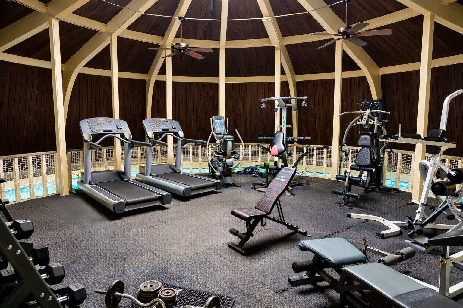 Cross Fox Condo Building C - Residential Lease