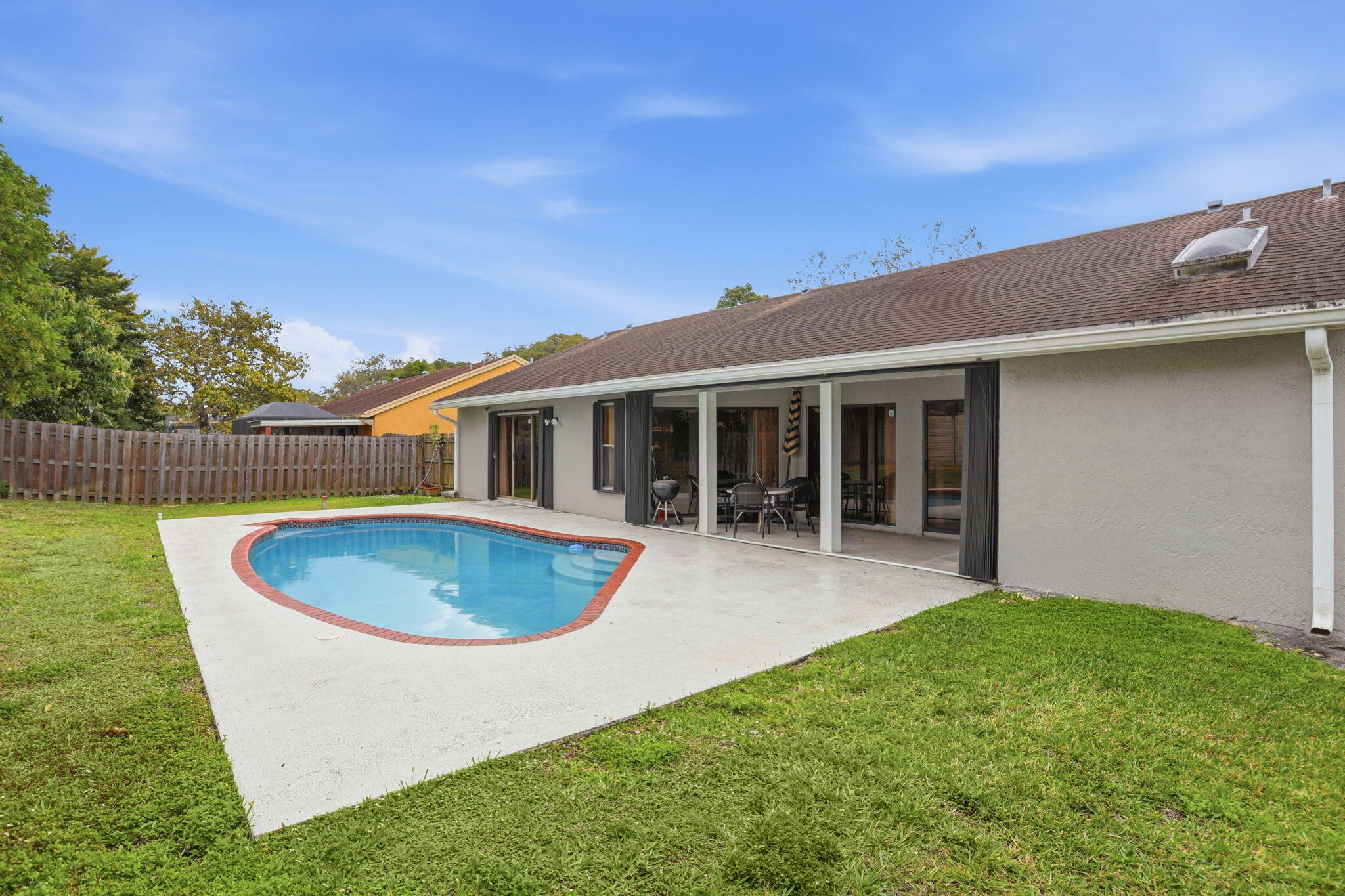 BEACHWOOD HEIGHTS - Residential