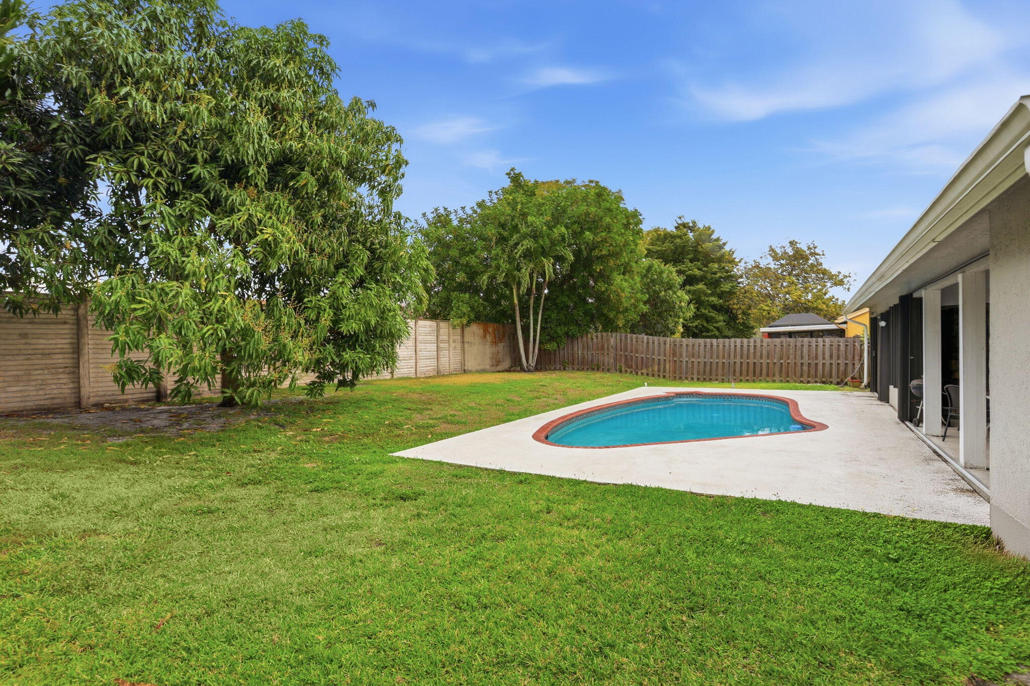 BEACHWOOD HEIGHTS - Residential