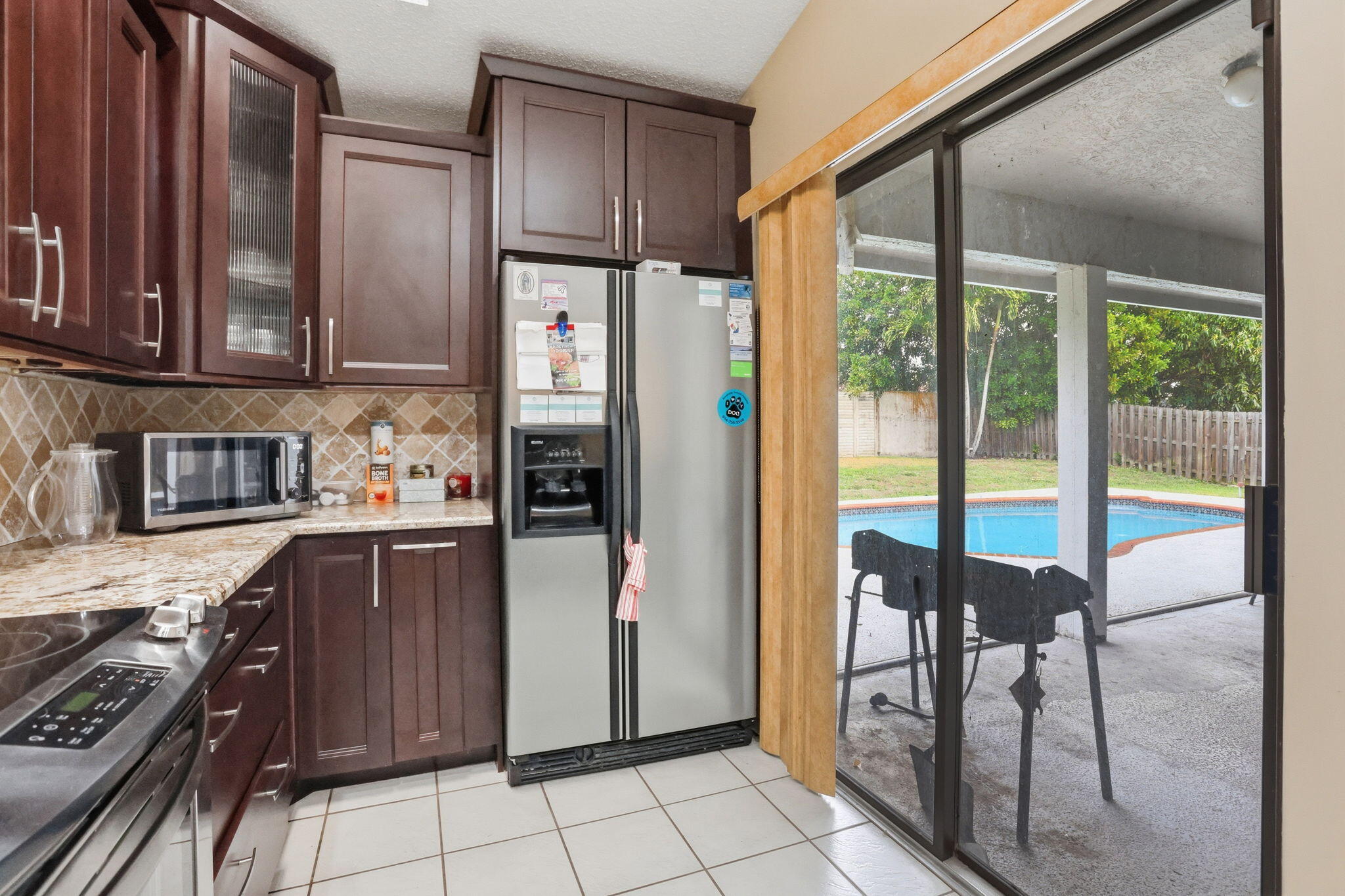 BEACHWOOD HEIGHTS - Residential