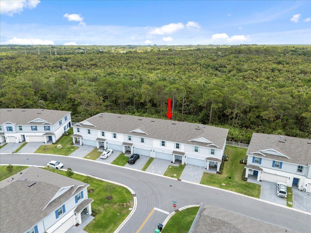 Photo of 821 NE Trailside Run, Port Saint Lucie, FL 34983 (MLS # R11096026)