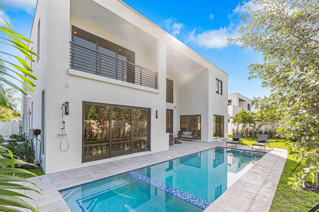 BOCA RATON RIVIERA - Residential