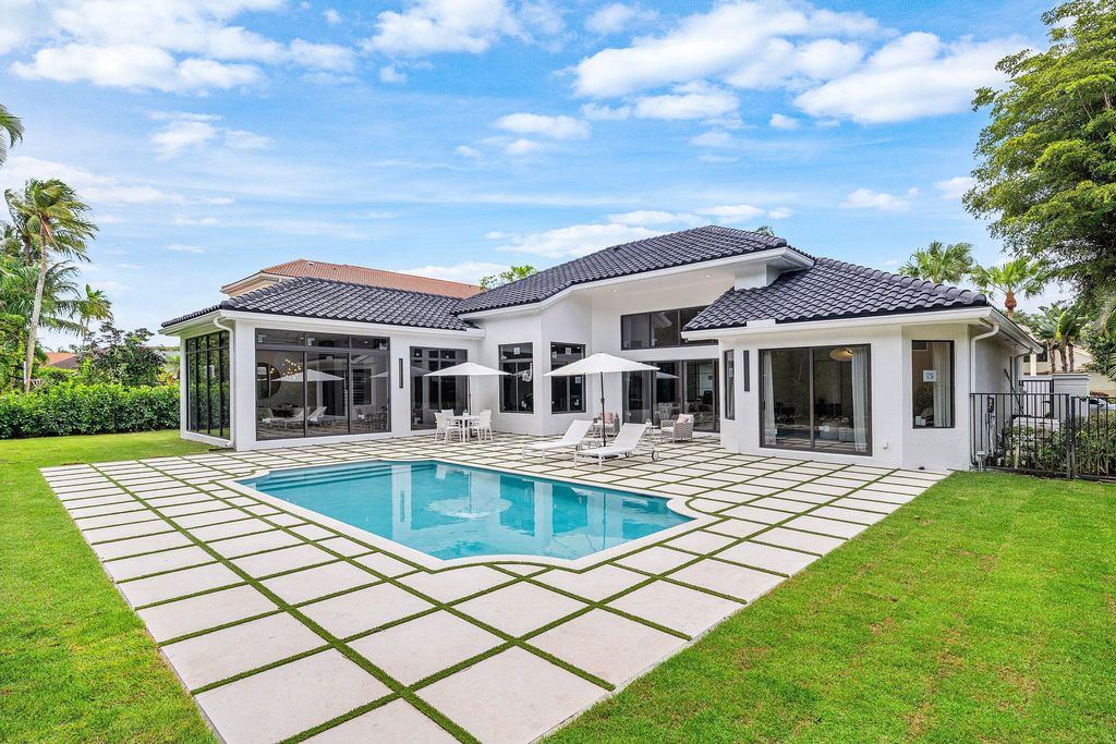 Photo of 7028 Mandarin Drive, Boca Raton, FL 33433 (MLS # B26033424)