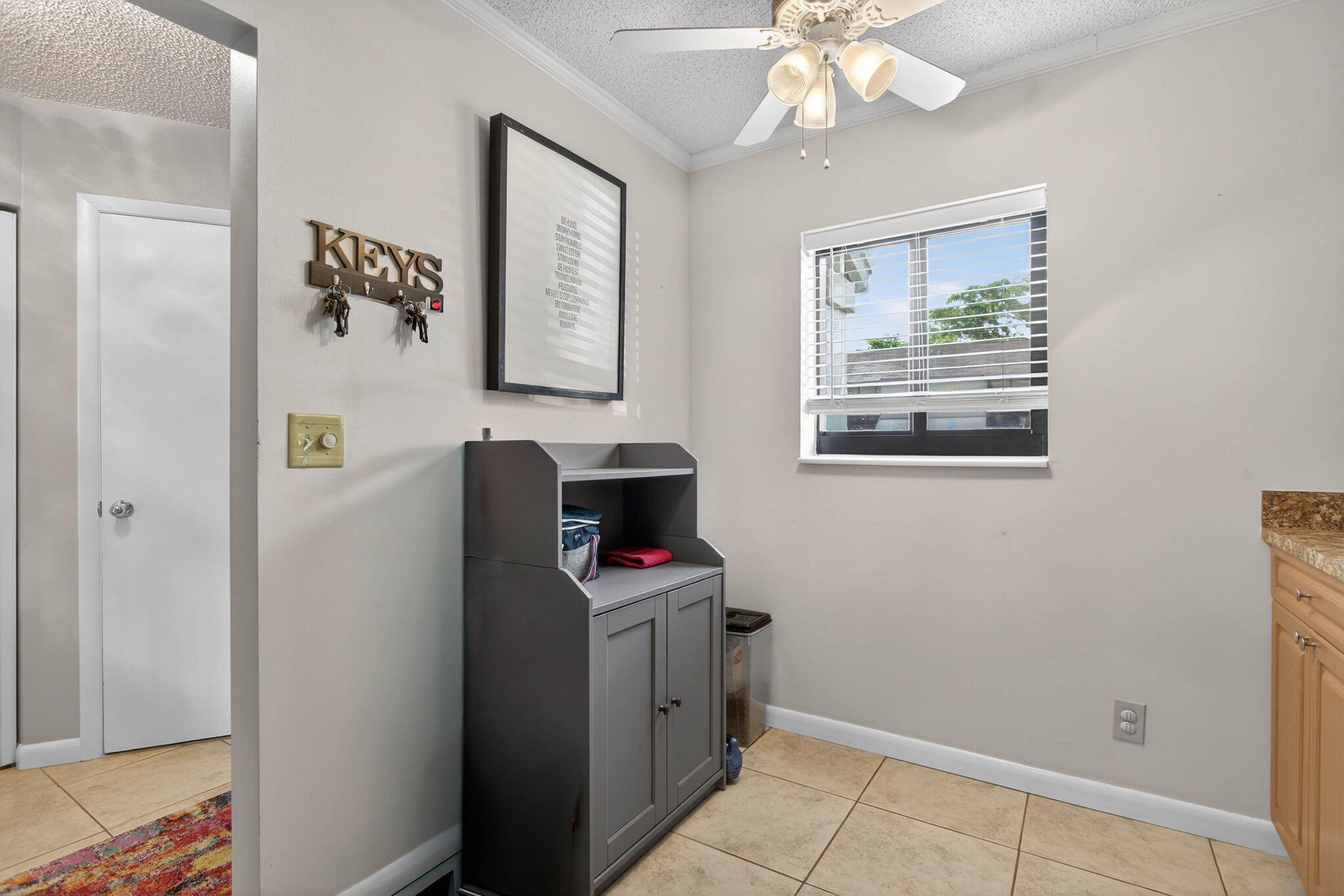 GOLDEN RAINTREE IV-B CONDO - Residential