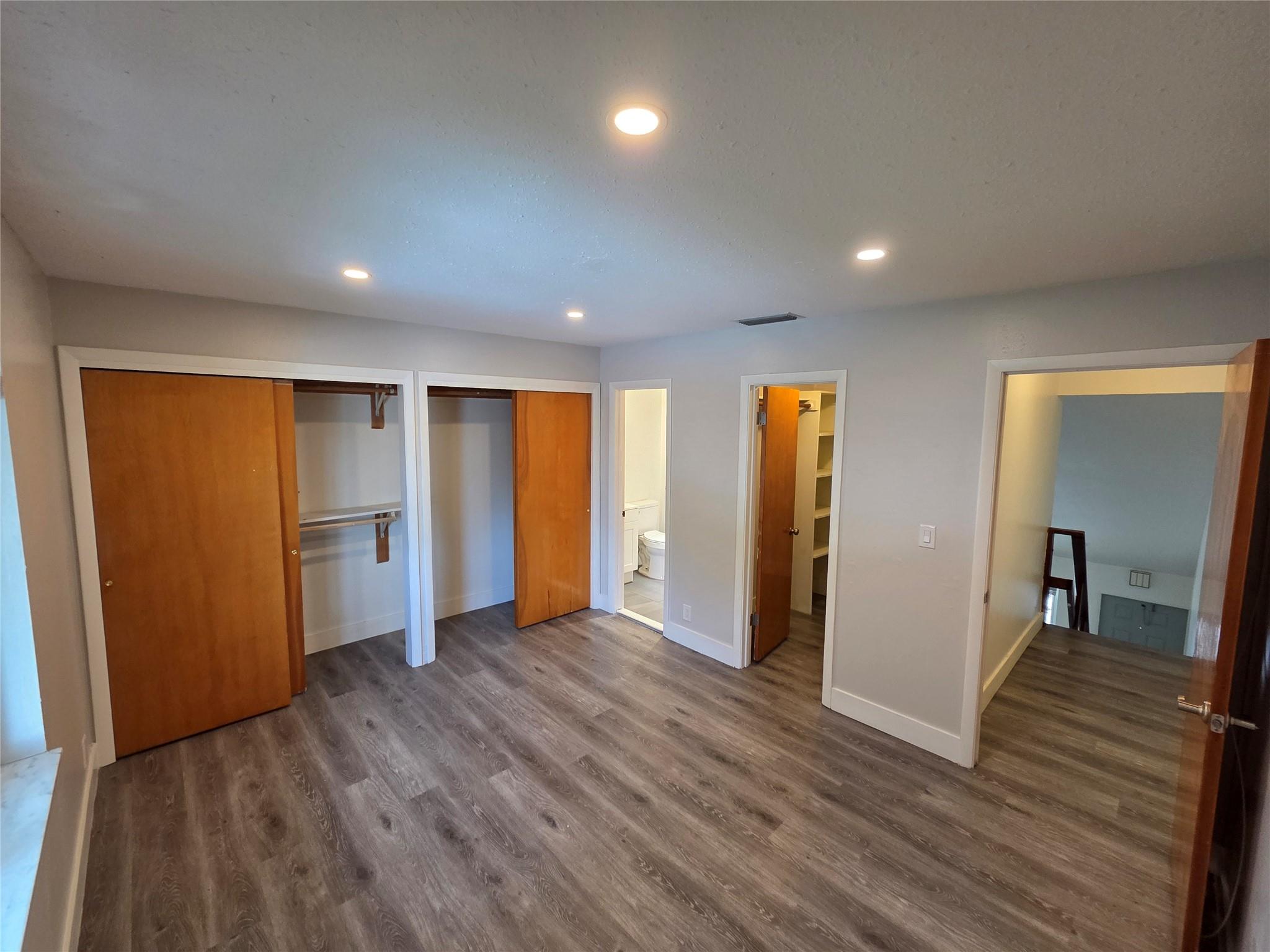 Charming 2 Bedroom, 2 Bath Townhome ready to move in! This beautifully maintained townhome features a spacious master suite upstairs with a generous walk in close, plus a second bedroom and bath on the main level. You'll love the updated kitchen, large private back patio with travertine pavers and palm trees, and in unit washer and dryer for everyday convenience. Enjoy 2 designated parking spots, and a location that is hard to beat-walking distance to main street that has restaurants, coffee shops, grocery stores and many breweries' like the World Famous Funky Buddha. Centrally located between the beach and highways to get wherever you may need to go. Private patio has turf, palm trees and travertine pavers! Reach out to set up a showing.