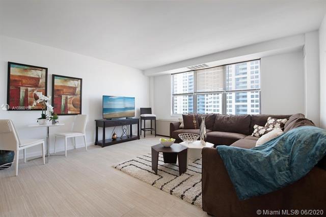 BEAUTIFUL STUDIO APARTMENT IN SOUTH BEACH. WALK TO LINCOLN ROAD. ENJOY THE NIGHT LIFE IN SOBE. PARTIAL BAY VIEW, POOL, LOBBY, LAUNDRY ROOMS, IMPACT WINDOWS,UPDATED AND REMODELED UNIT. A/C and CABLE Included! SORRY, NO PETS ALLOWED PER BUILDING RULES.