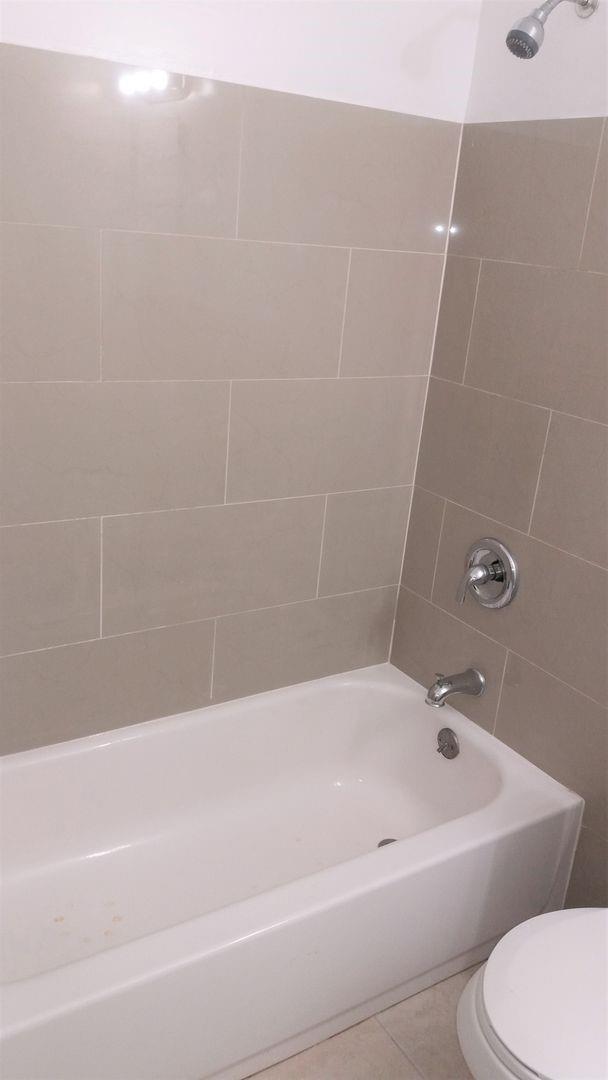 Riverside Add Amd 1-13 B - Residential Lease