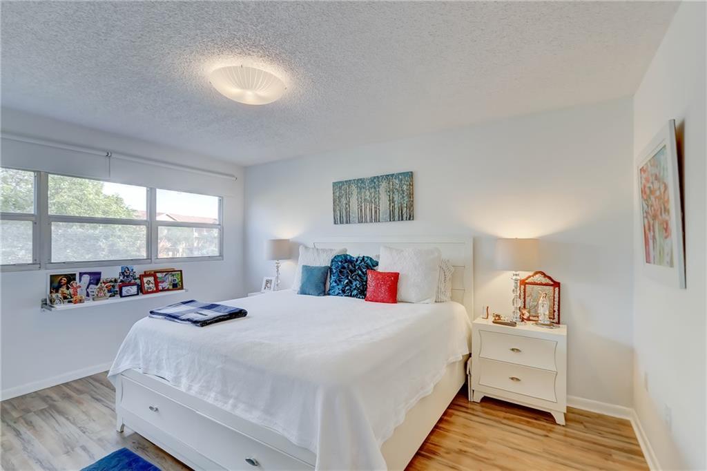 PLYMOUTH - Residential