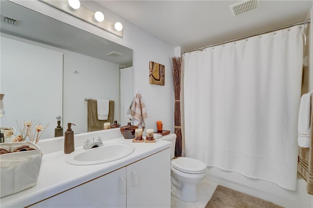 PLYMOUTH - Residential