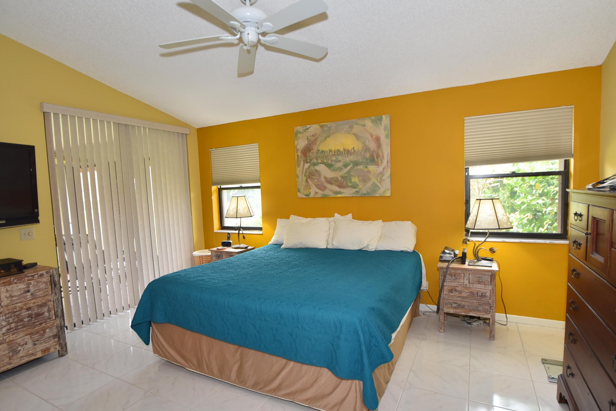 LEXINGTON CLUB 2 - Residential