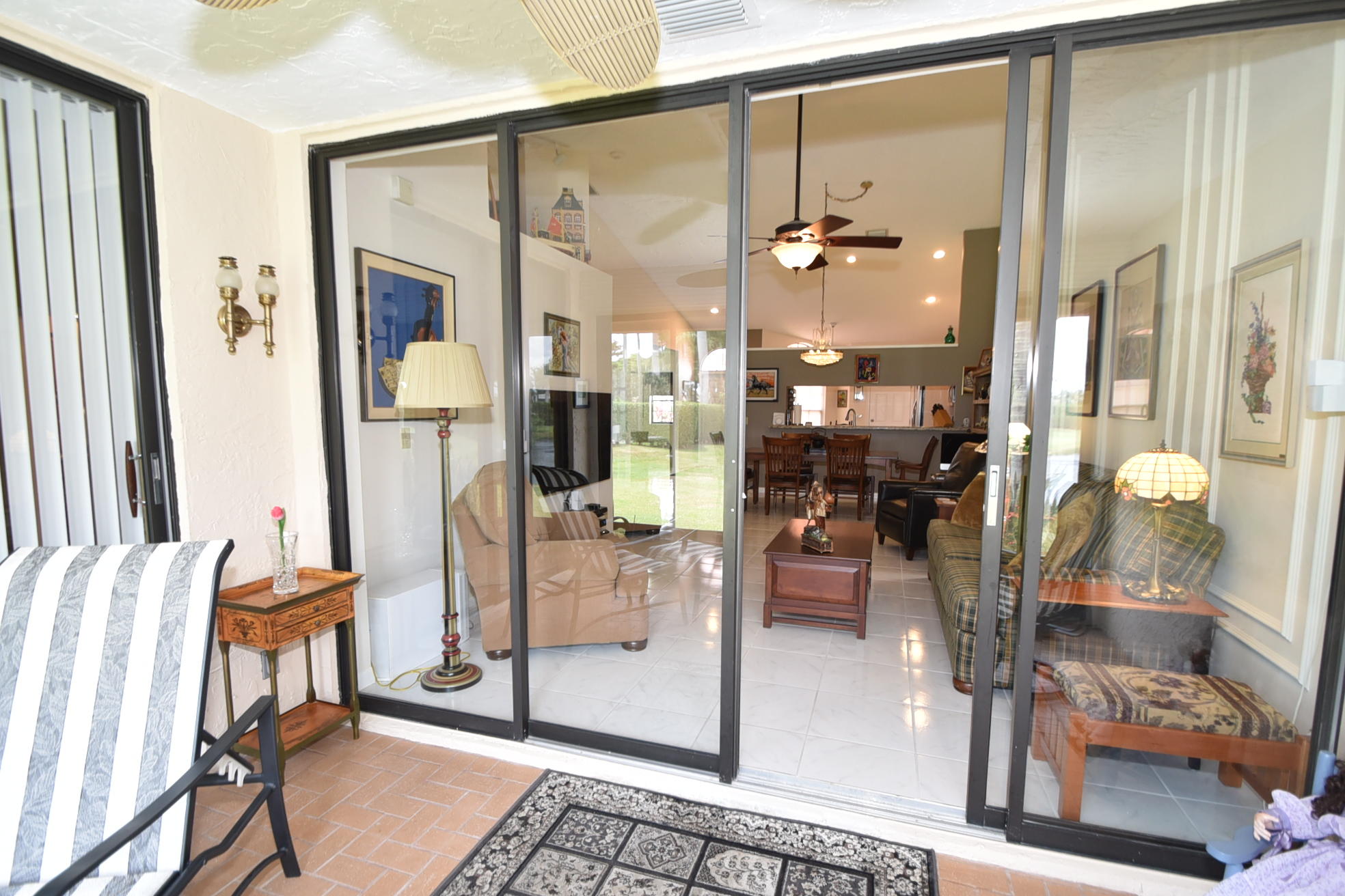 LEXINGTON CLUB 2 - Residential