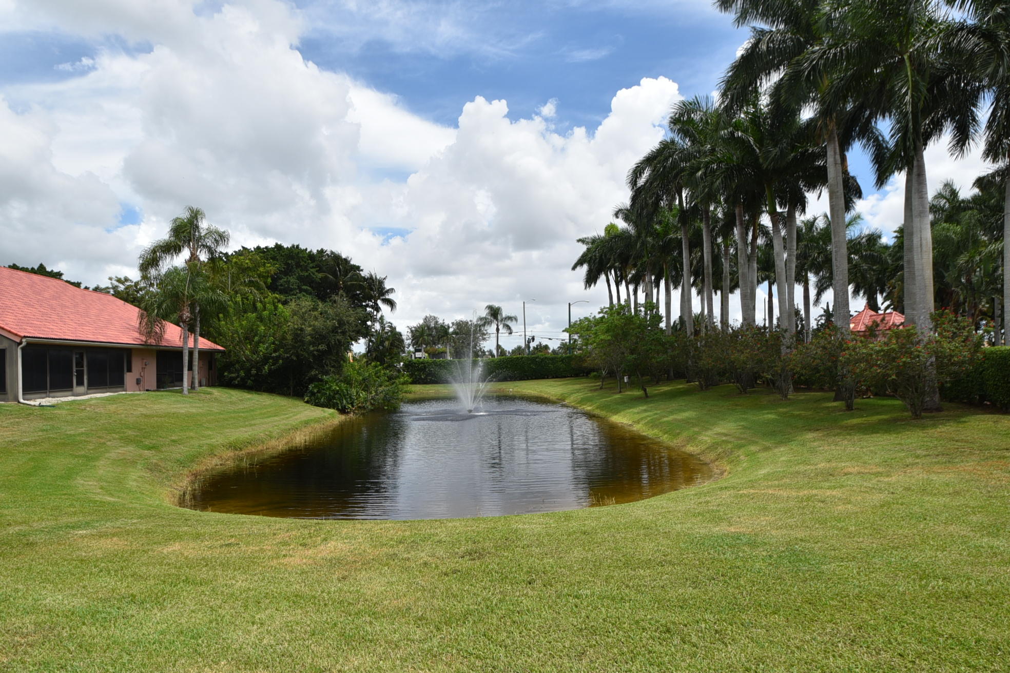 LEXINGTON CLUB 2 - Residential