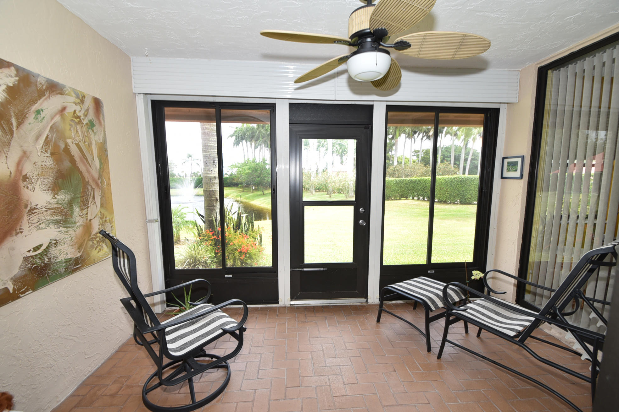 LEXINGTON CLUB 2 - Residential