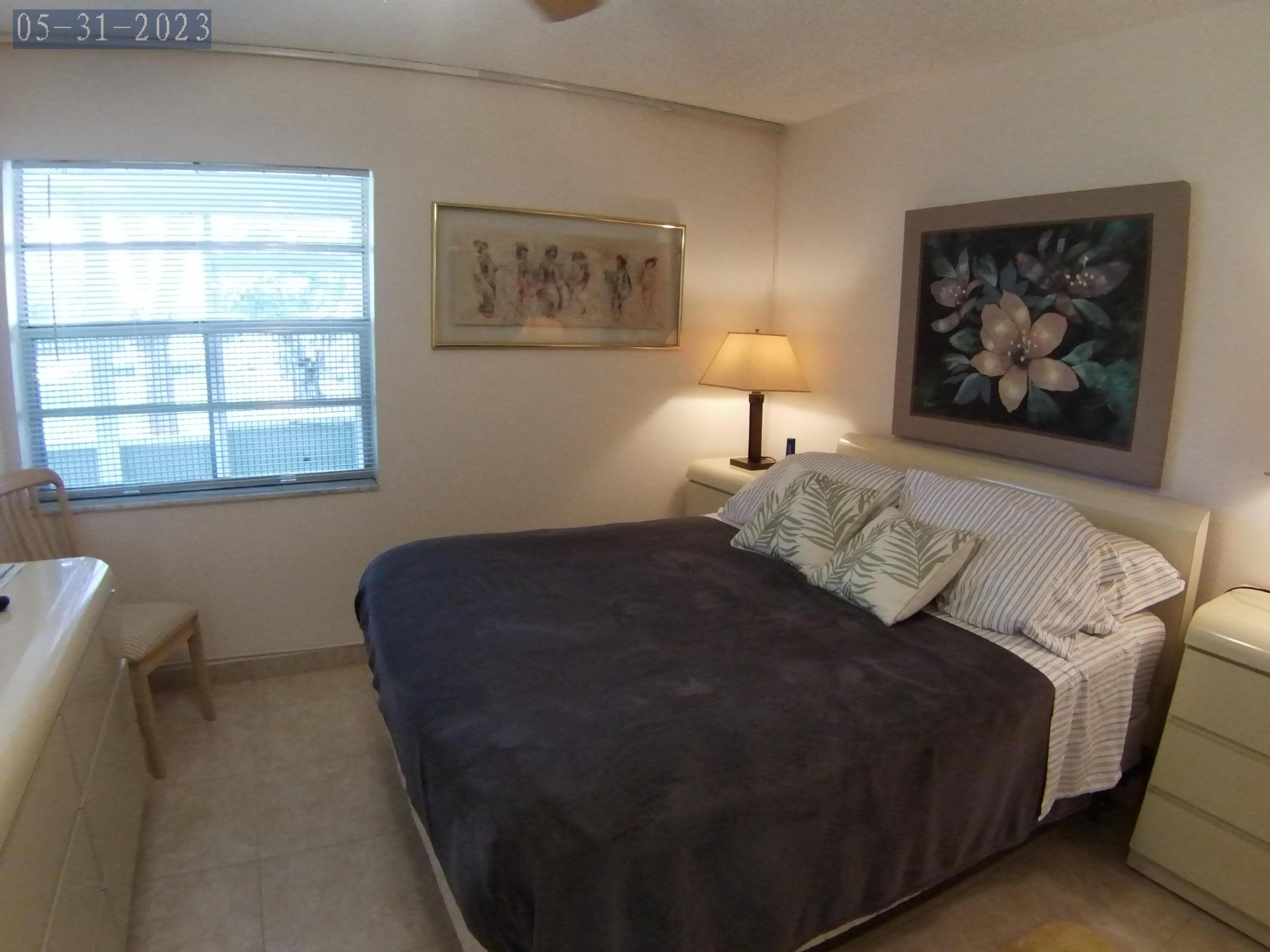 KINGS POINT FLANDERS CONDOS - Residential