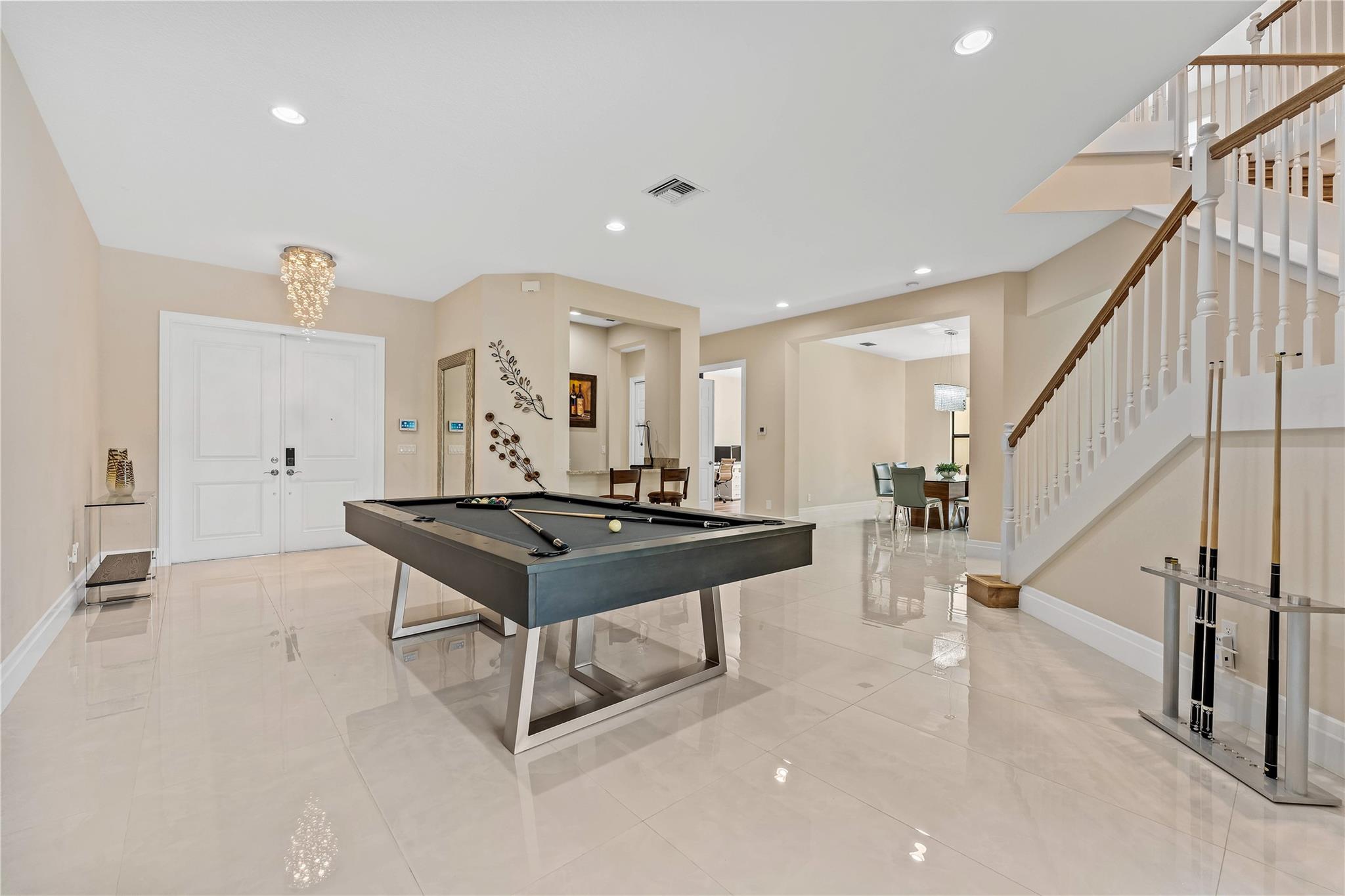 9571 Eden Roc Ct