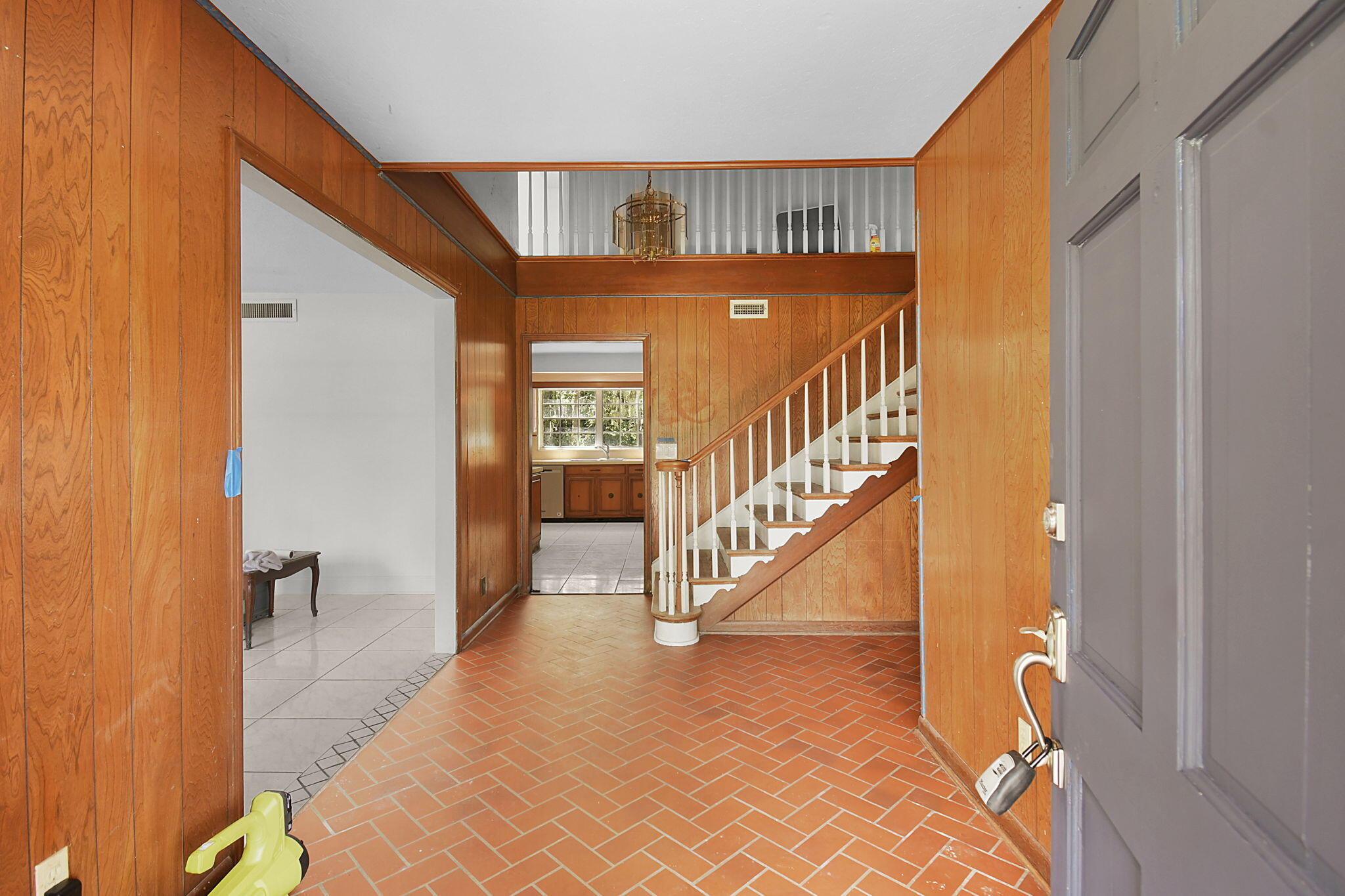 135 HARTMAN Road