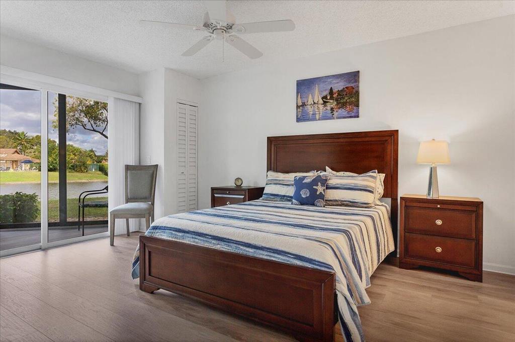 LAKESIDE CONDO 5 OF BANYAN SPRINGS - Residential