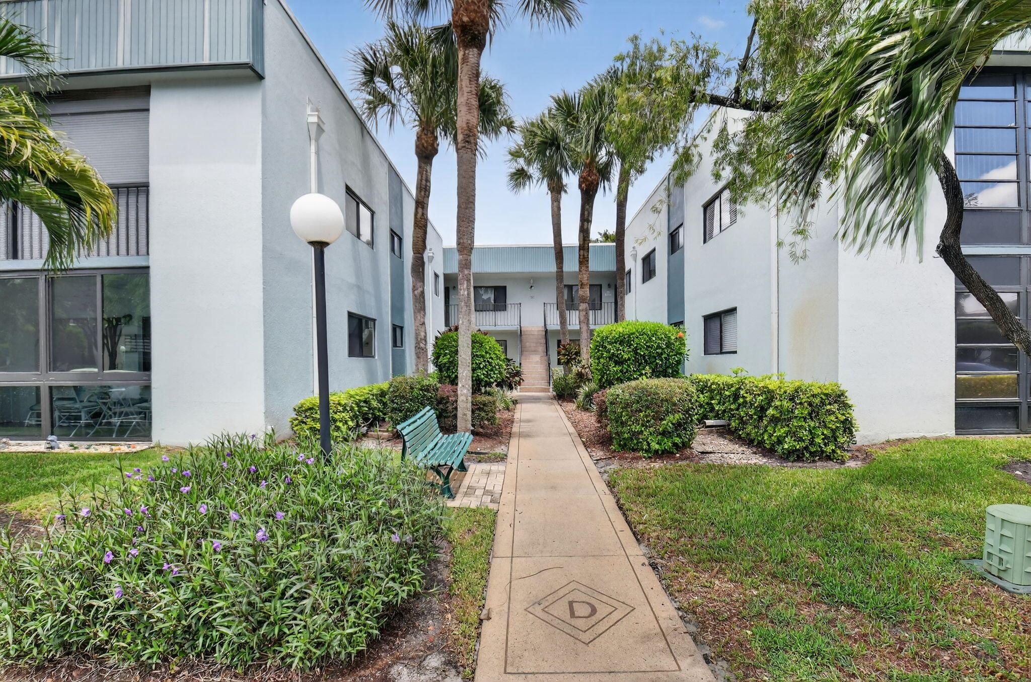 ASHLAND D CONDO - Residential