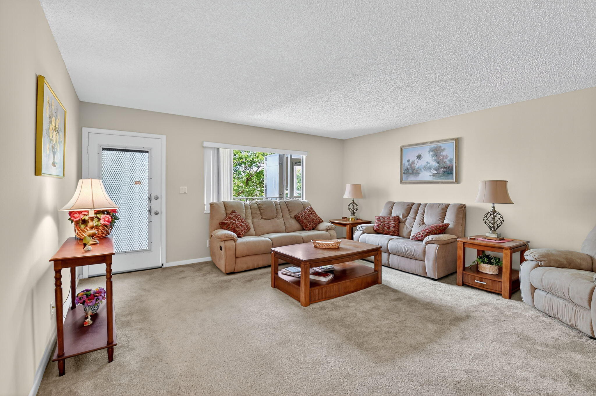 ASHLAND D CONDO - Residential