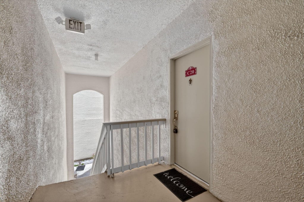 Photo of 1500 N Congress Avenue #C20, West Palm Beach, FL 33401 (MLS # B26062955)