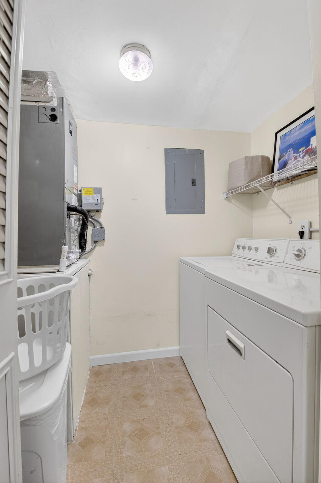 PINE RIDGE SOUTH IV CONDO - Residential