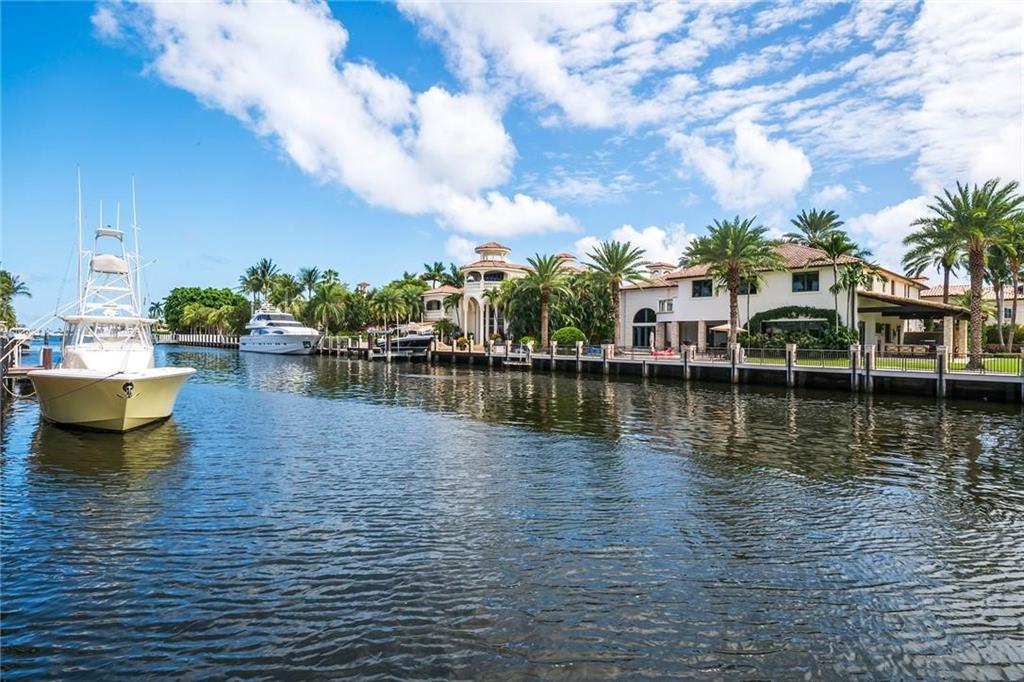 Rio Vista Isles - Residential