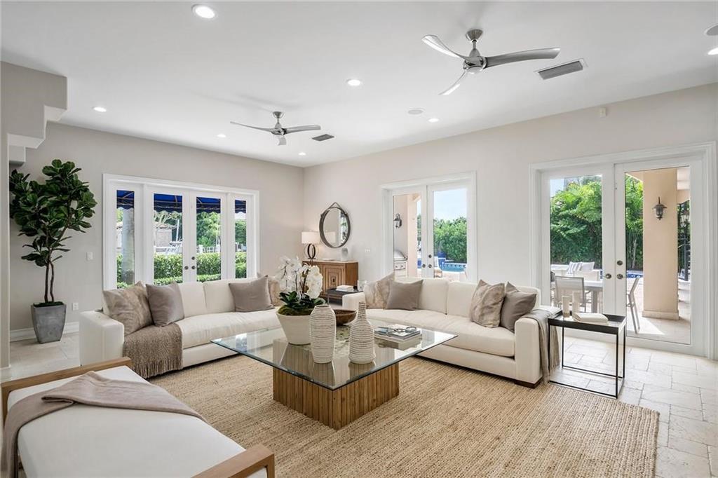 Rio Vista Isles - Residential