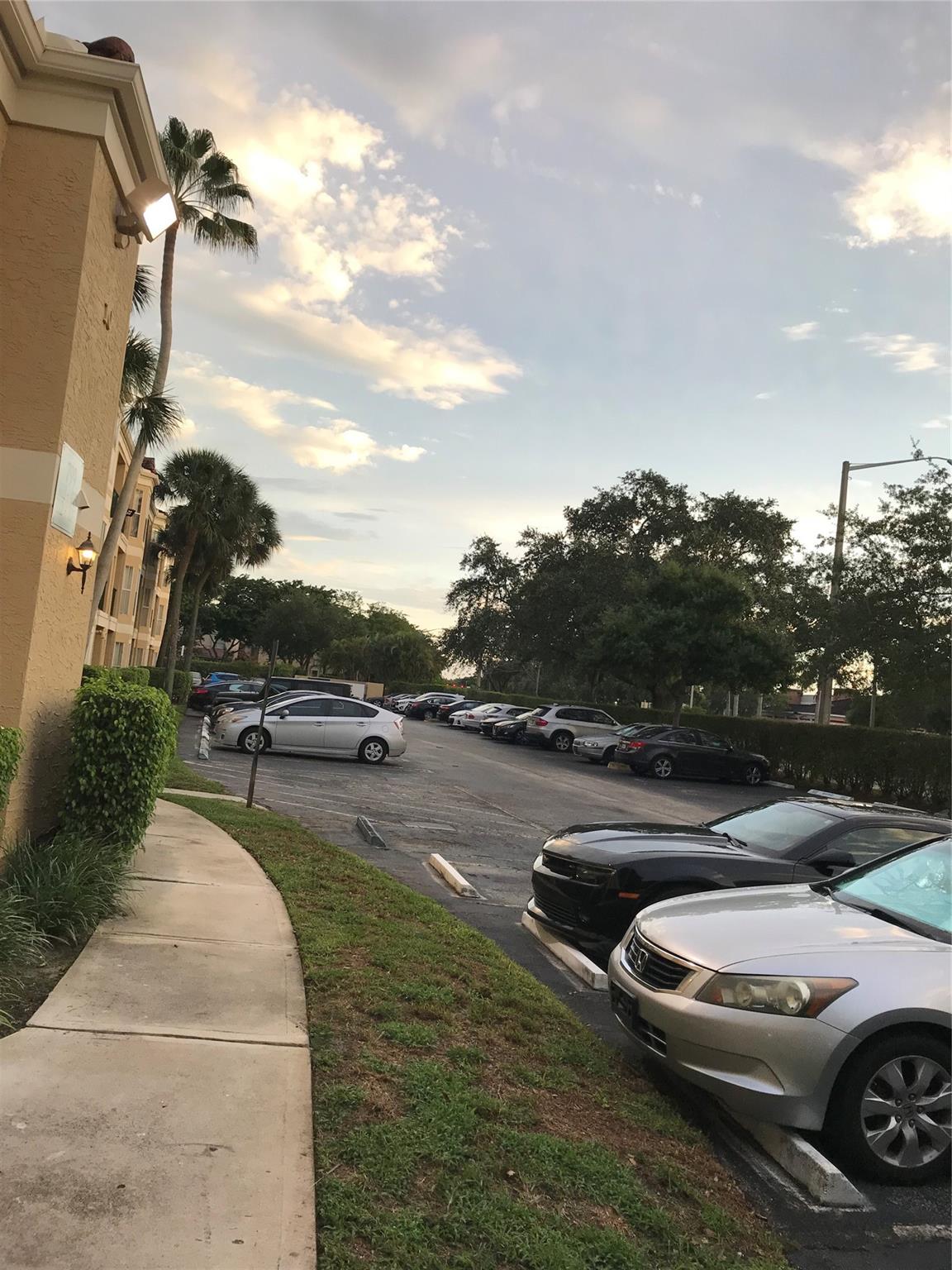 Savannah at Riverside - Residential