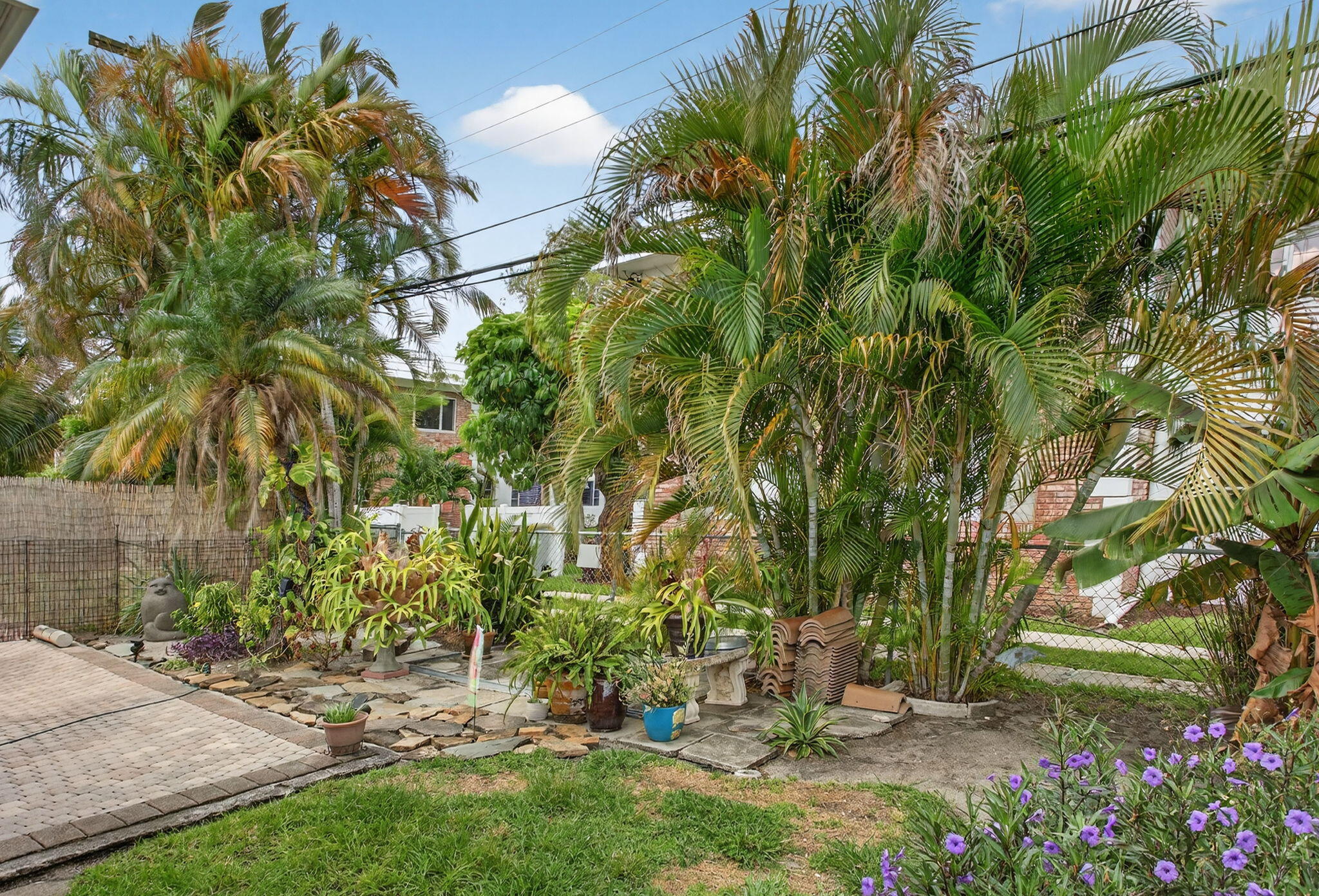 GARDEN ISLES SEC 2 - Residential Income