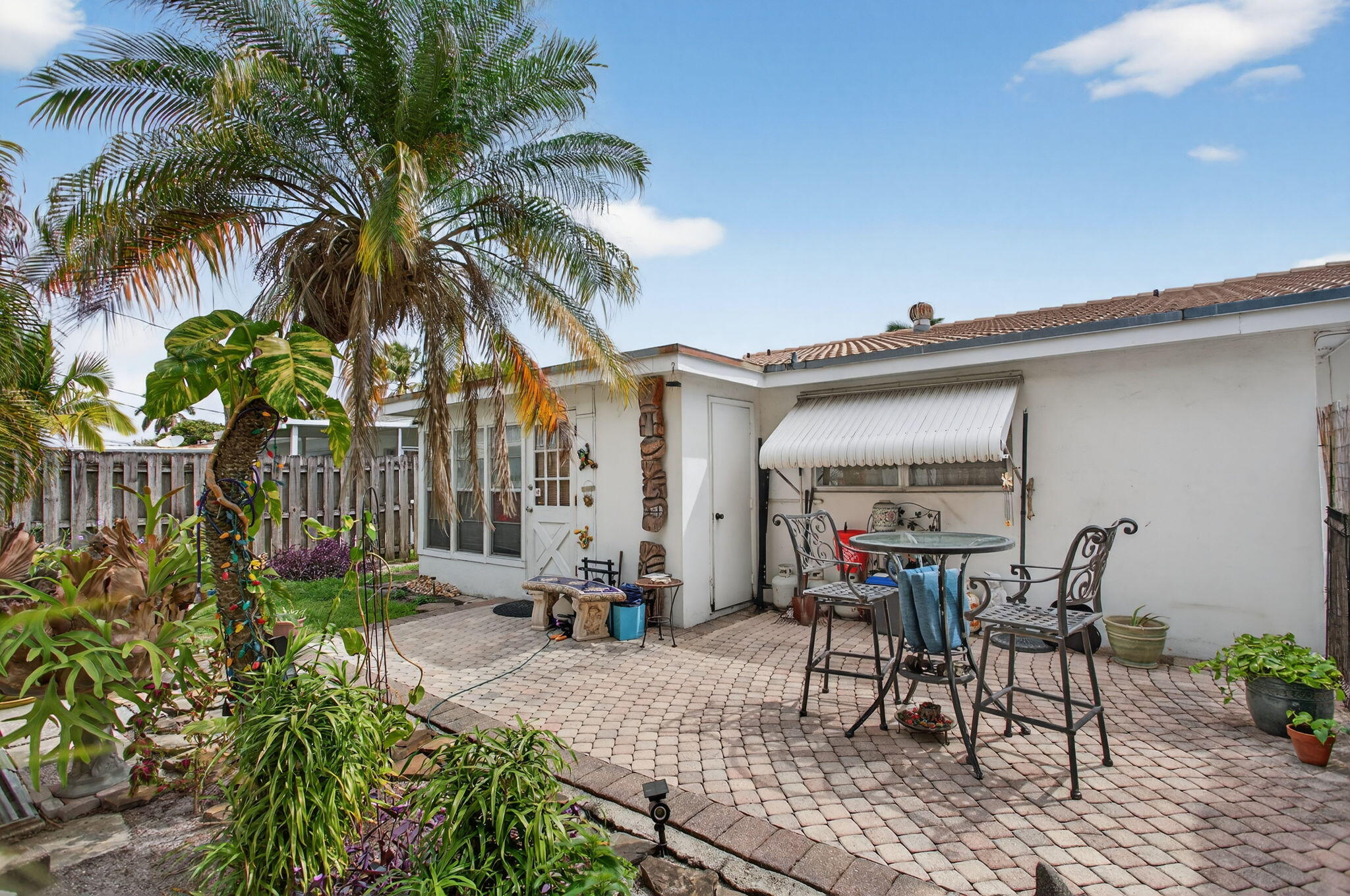 GARDEN ISLES SEC 2 - Residential Income