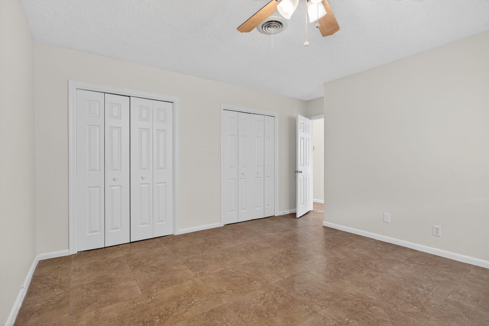 GARDEN ISLES SEC 2 - Residential Income