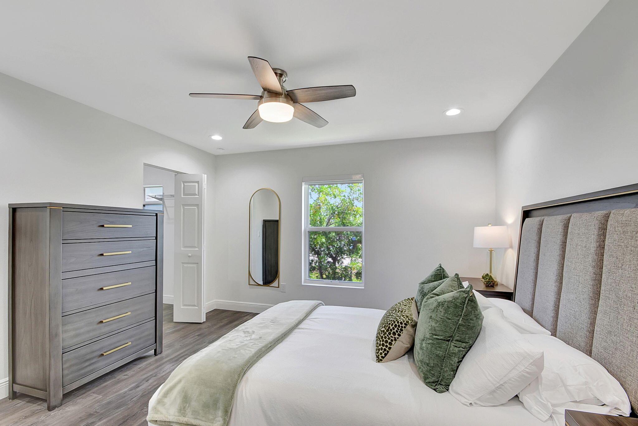 PATIO COURT TOWNHOMES - Residential Lease