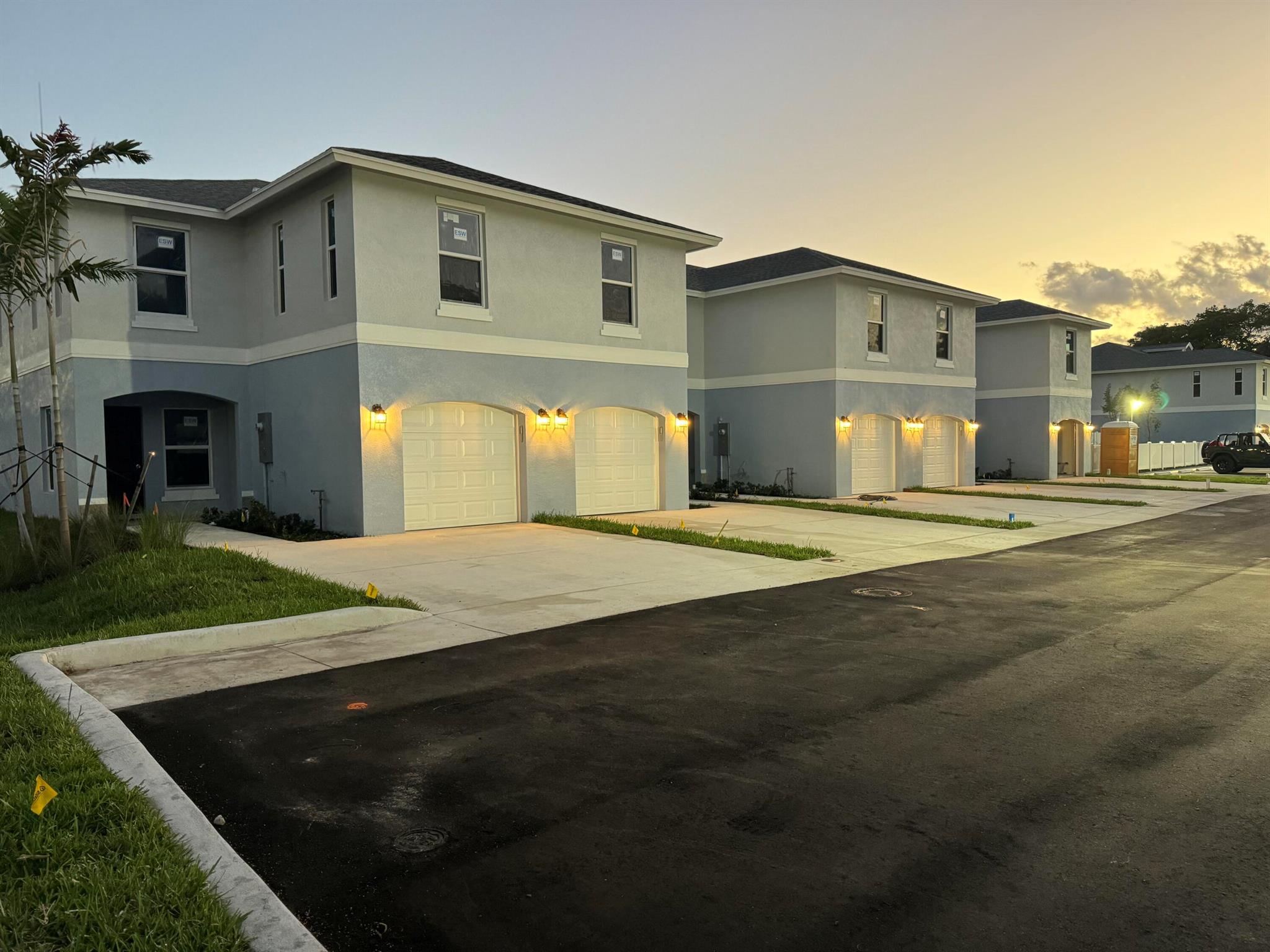 PATIO COURT TOWNHOMES - Residential Lease