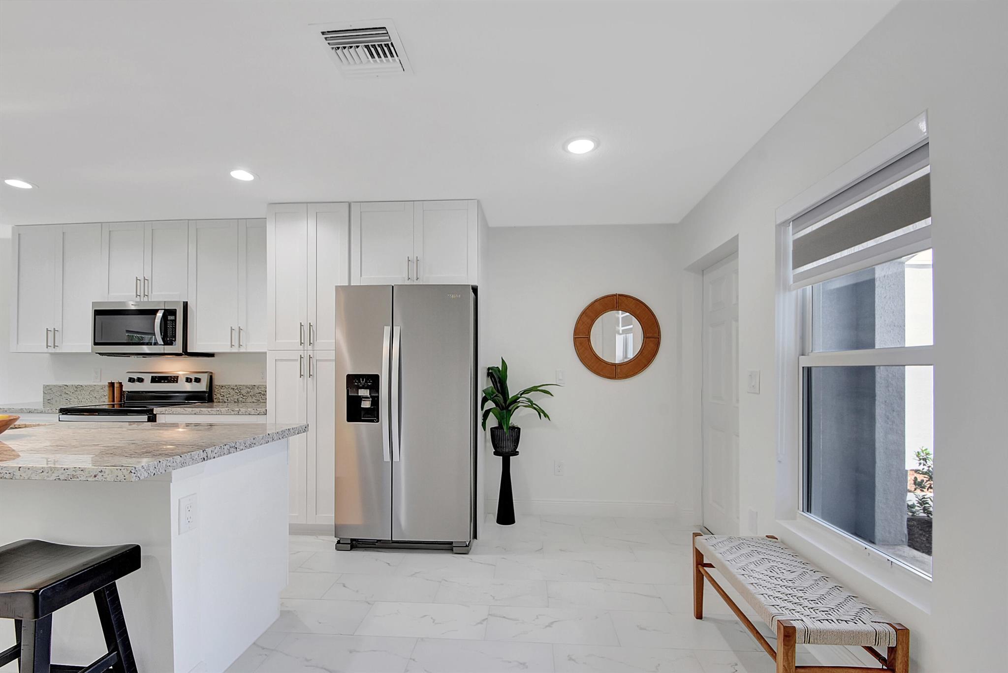 PATIO COURT TOWNHOMES - Residential Lease