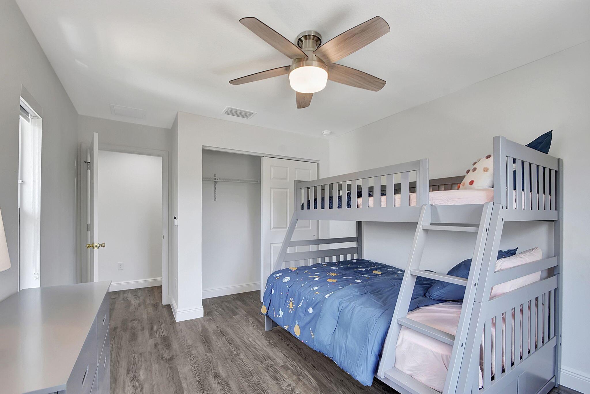 PATIO COURT TOWNHOMES - Residential Lease