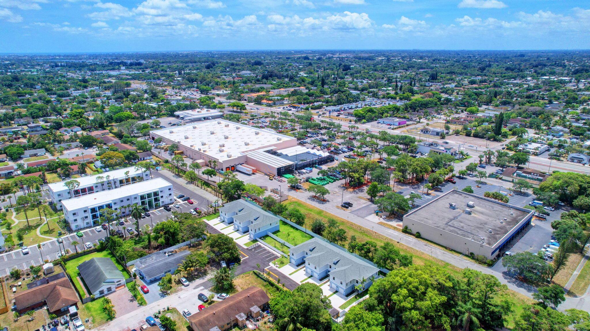 PATIO COURT TOWNHOMES - Residential Lease