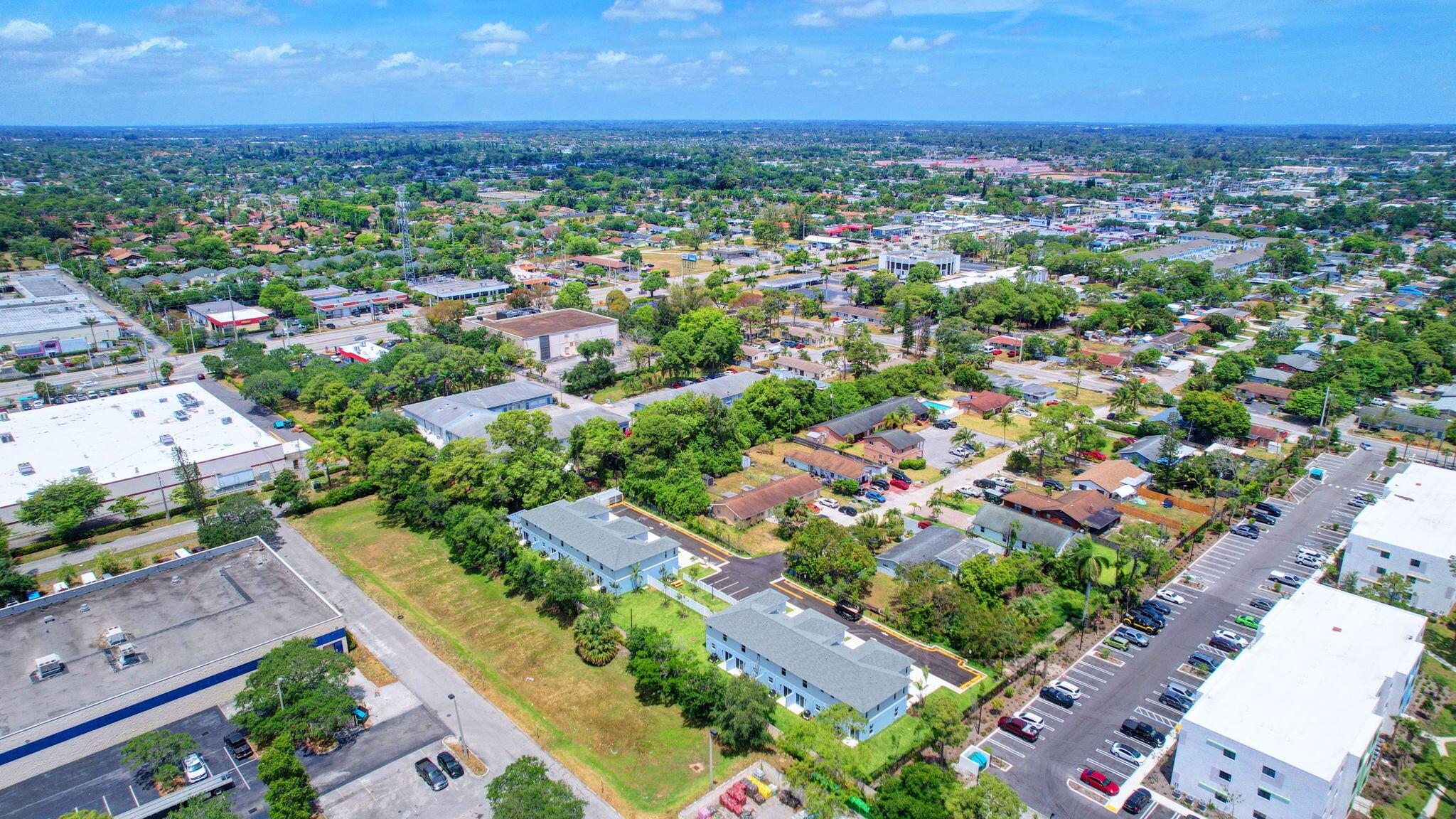 PATIO COURT TOWNHOMES - Residential Lease