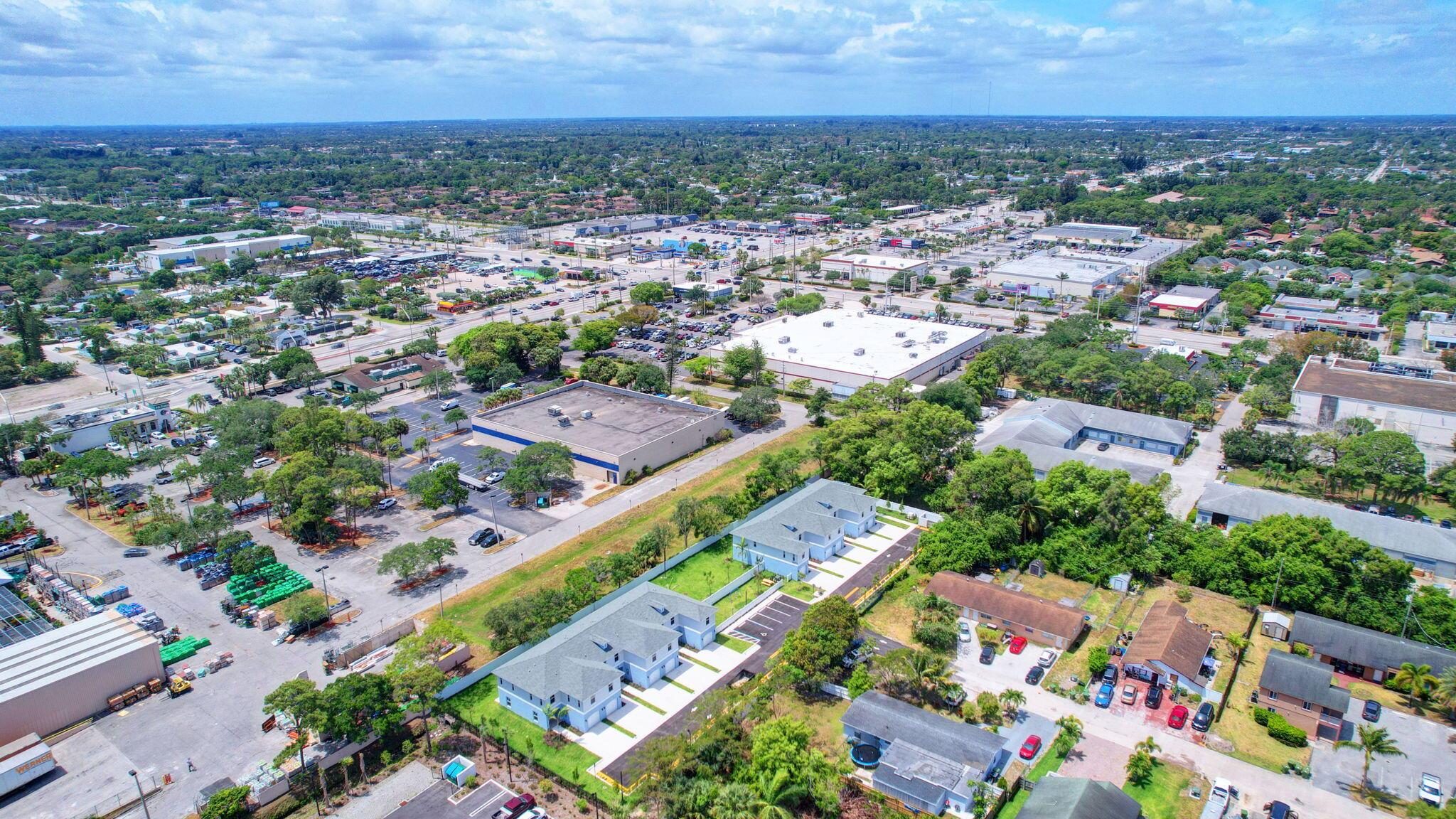 PATIO COURT TOWNHOMES - Residential Lease